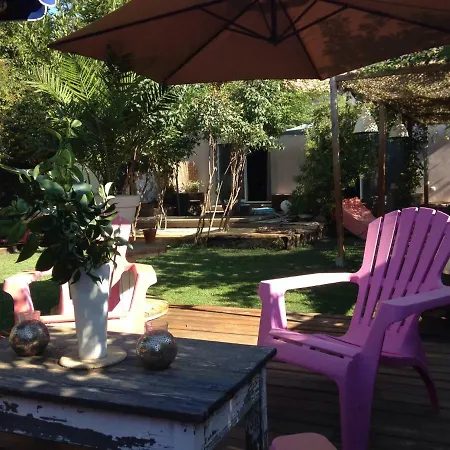 Bed and Breakfast Off 5*